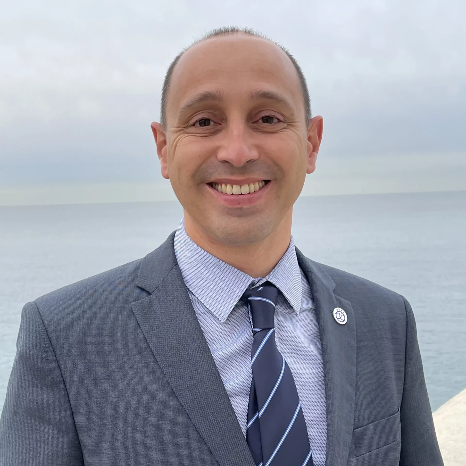 Dr Yacine Carlier
